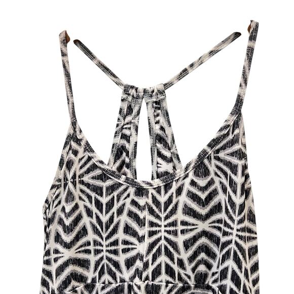 Balance Collection A-Line Activewear Dress Size Medium Black White - Picture 3 of 7